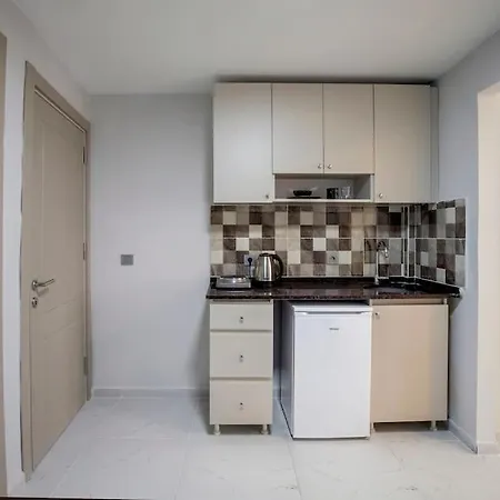 Cozy & Comfy Studio At Beyoglu - 49 * Estambul